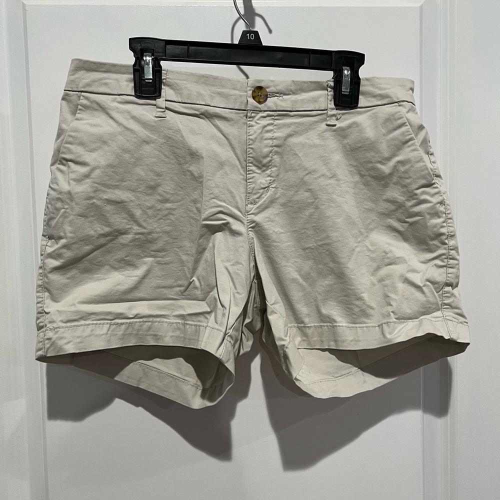 Old Navy Khaki Shorts, Sz 6